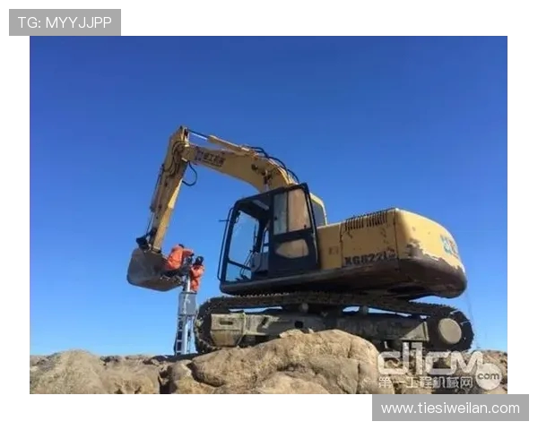 挖掘机海边作业防盐雾腐蚀涂层